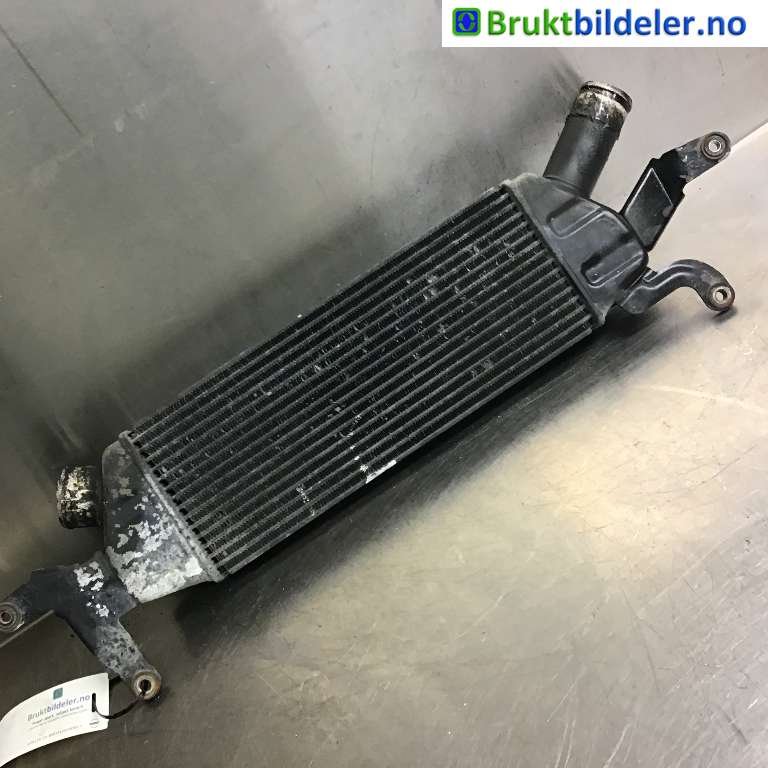 Intercooler til Mitsubishi Outlander 2007-2010 (Type II, Fase 1)  (MITSUBISHI|1530A061|)