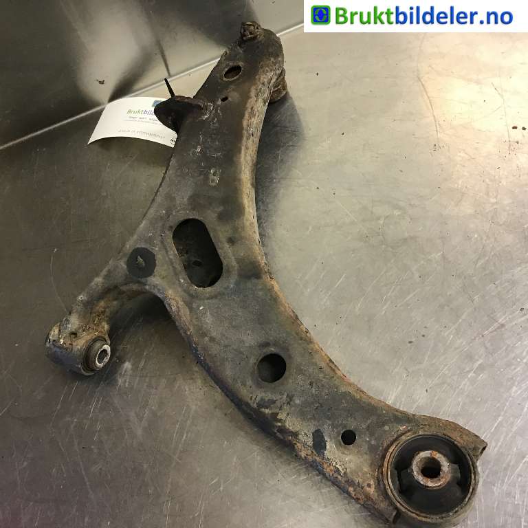 Bærebru venstre foran nedre til Subaru Outback 2009-2014 (Type IV)  (SUBARU|20202AJ050|)