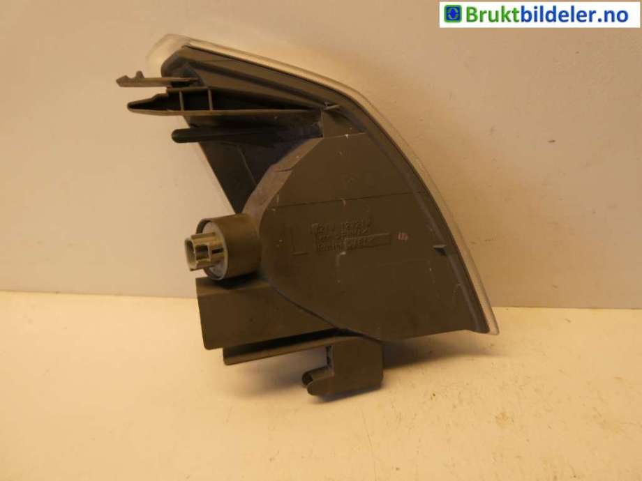 Blinklykt venstre til Nissan X-Trail 2002-2007 (T30) (T30) (NISSAN|)