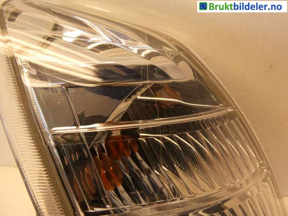 Blinklykt høyre til Nissan X-Trail 2002-2007 (T30) (T30) (NISSAN|261308H700|)