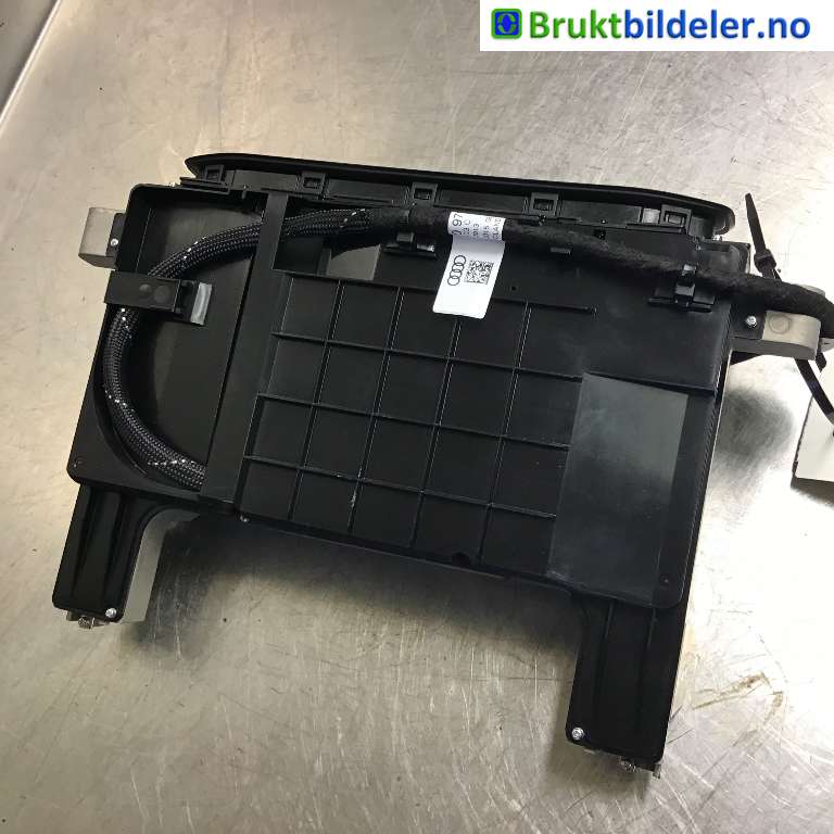 Instrument kjørecomputer til Audi Q7 2015-->> (Type II) (AUDI|4M0 857 273 A|)