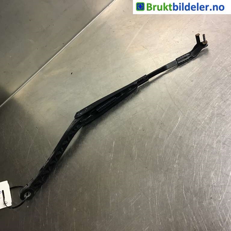Viskerarmer frontrute til Mercedes E-Klasse 2009-2013 (Fase 1) (W212) (W212) (MERCEDES|A 212 820 13 44|)