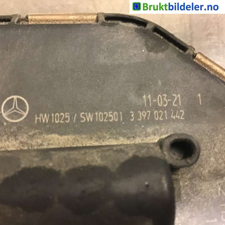 Viskermotor frontrute til Mercedes E-Klasse 2009-2013 (Fase 1) (W212) (W212) (MERCEDES||1 397 220 666|3 397 021 442)
