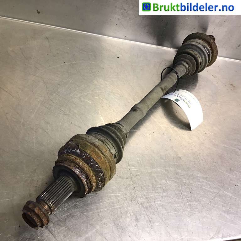 Drivaksel venstre bak til BMW X3 2010-2017 (F25) (F25) (BMW|33 20 7 598 041|)