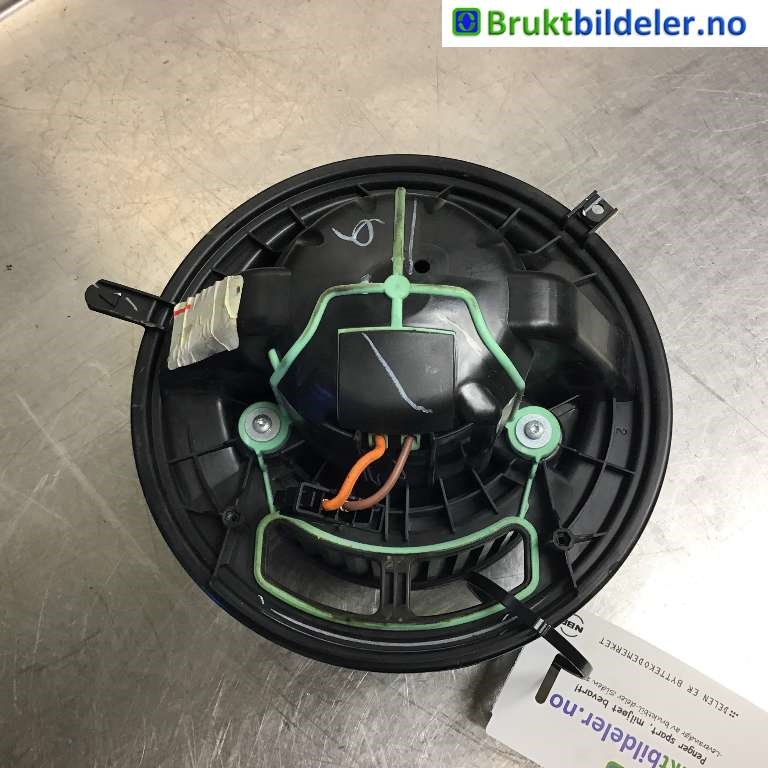 Varmeapparat motor til BMW X3, 2010-2017 (F25) (F25) (BMW|64 11 9 227 670)