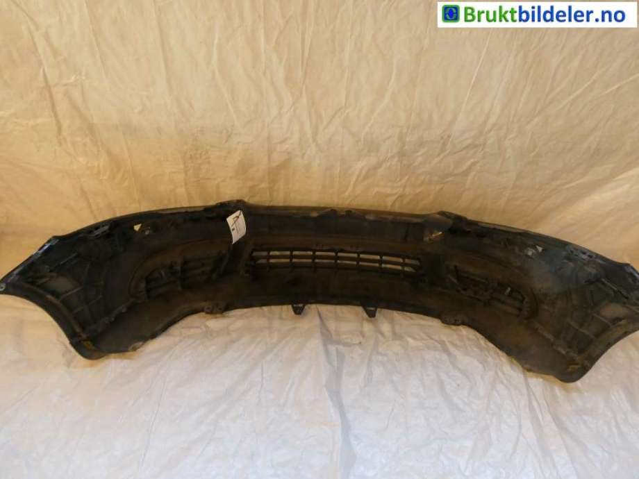Støtfanger foran til VW Golf, Plus/Cross 2005-2009 (Fase 1)  (VOLKSWAGEN|5M0 807 217 E|)