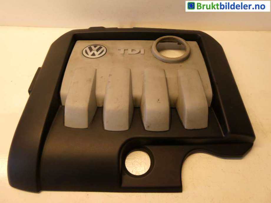 Motordeksel over motor til VW Golf, Plus/Cross, 2005-2009 (Fase 1)  (VOLKSWAGEN|03G103925BR)