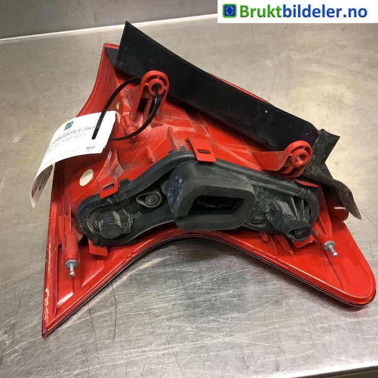Baklykt venstre til Peugeot 3008 2009-2016 (Type I)  (PEUGEOT|6350 HC|)