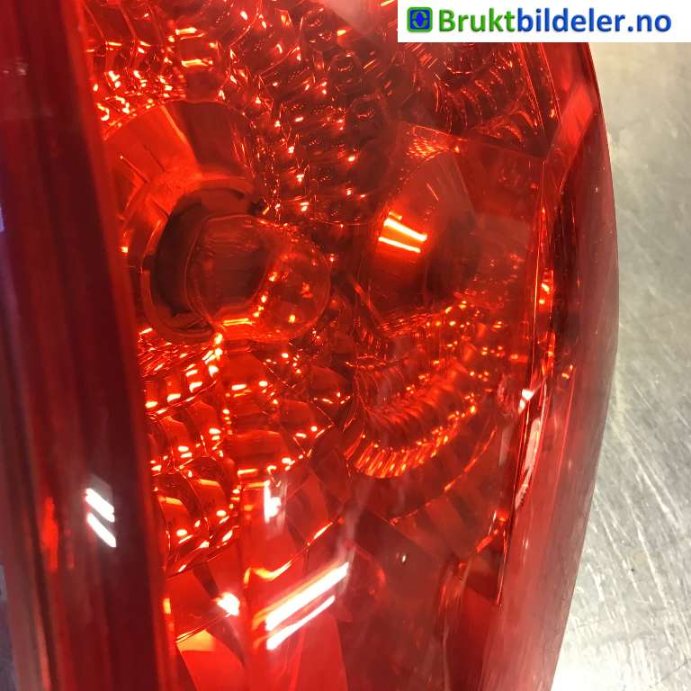 Baklykt høyre indre til Peugeot 3008 2009-2016 (Type I)  (PEUGEOT|6351 HE|)