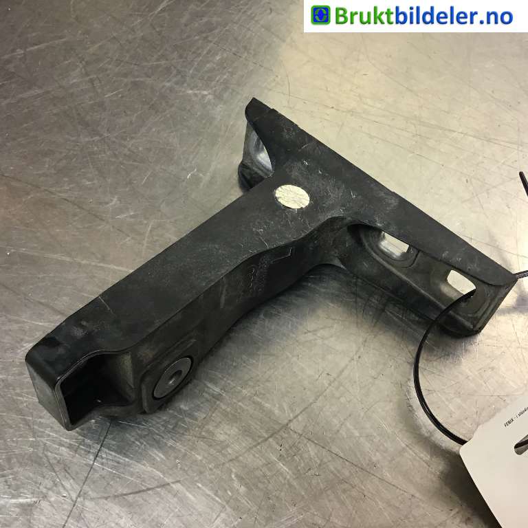 Diverse deler til Audi Q7 2015-->> (Type II) (AUDI|4M0 807 333|)