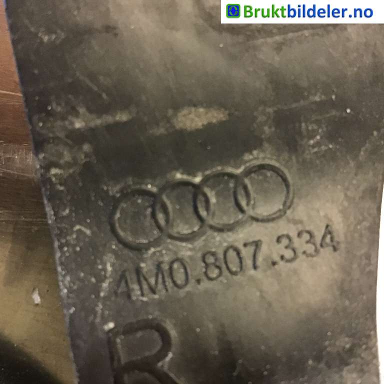 Diverse deler til Audi Q7 2015-->> (Type II) (AUDI|4M0 807 334|)