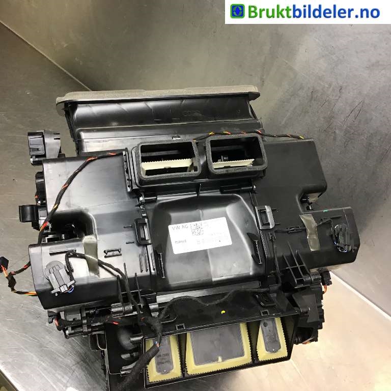 Varmeapparat diverse til Audi Q7 2015-->> (Type II) (AUDI|4M1 820 005 J|)