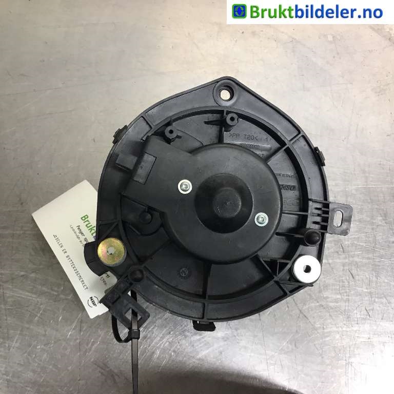 Varmeapparat motor til Iveco Daily, 2000-2006 (Type III) (504088153)