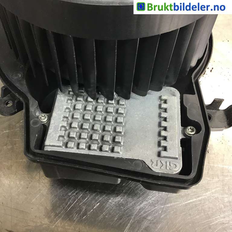 Varmeapparat motor til Mercedes C-Klasse 2004-2007 (Fase 2) (W203) (W203) (MERCEDES|A 203 820 25 14|)