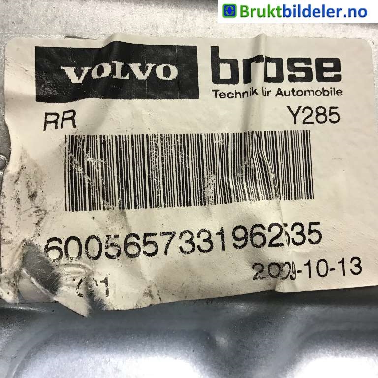 Ruteheis til Volvo V70 2007-2013 (Type III, Fase 1)  (VOLVO|30661068|983042-102|)