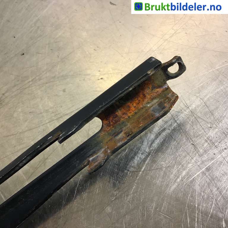 Viskerarmer frontrute til Audi Q7 2006-2010 (Type I, Fase 1)  (AUDI|4L1 955 407 A|)
