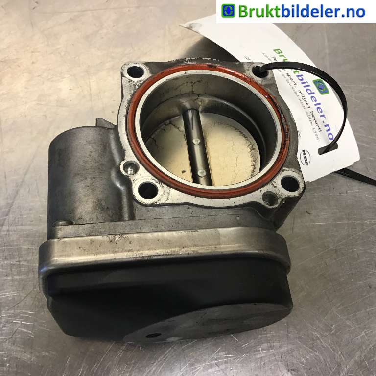 Spjeldhus til BMW 3-Serie 2005-2011 (E90/E91/E92/E93) (E90/E91/E92/E93) (BMW|13 54 1 439 580-06|408 238 425 005|)