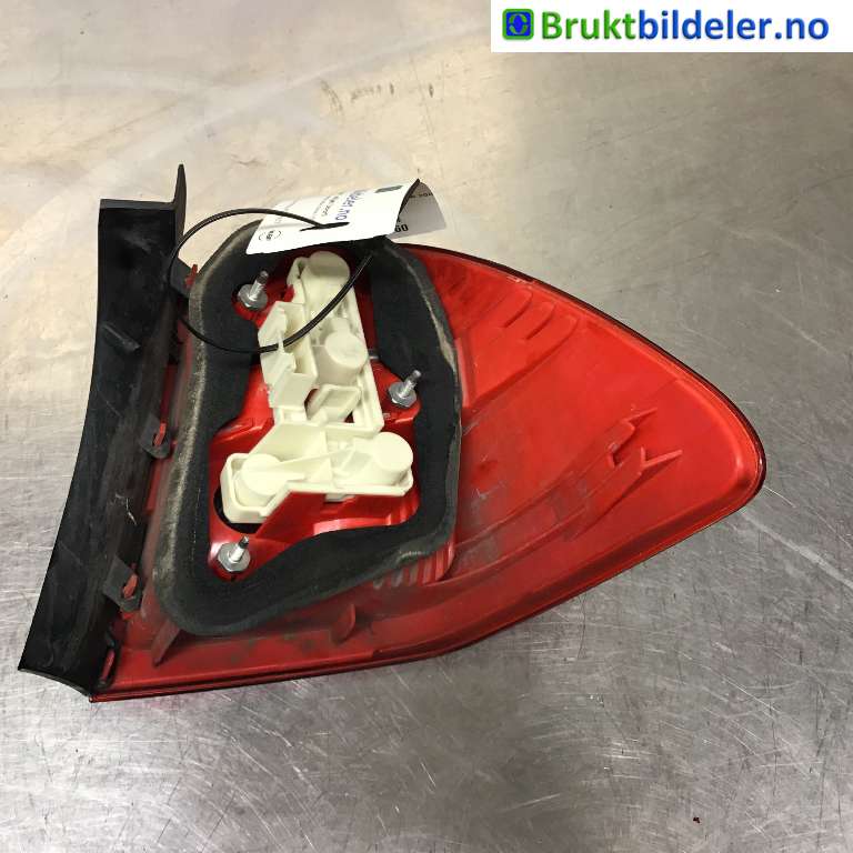 Baklykt venstre til BMW 3-Serie 2005-2011 (E90/E91/E92/E93) (E90/E91/E92/E93) (BMW|63 21 7 160 061|)