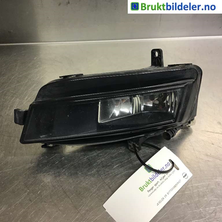 Tåkelykt venstre foran til VW Golf VII, 2012-2017 (Fase 1)  (VOLKSWAGEN|5G0 941 661 D)