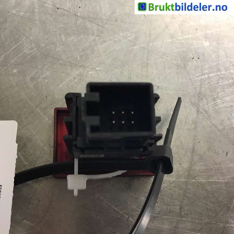 Bryter nødblink til VW Transporter / Caravelle 2019-->> (T6.1) (T6.1) (Volkswagen|7LA 953 235|)