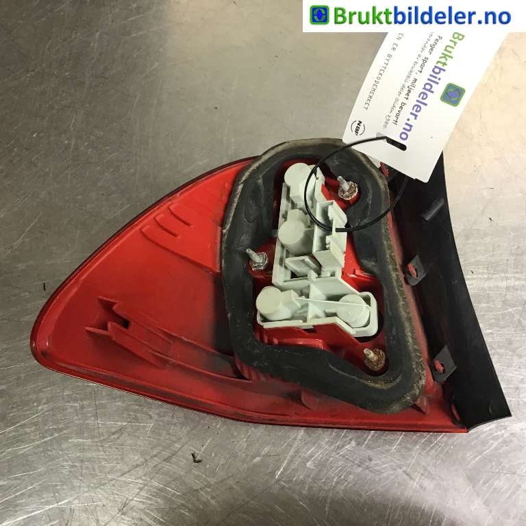 Baklykt høyre til BMW 3-Serie 2005-2011 (E90/E91/E92/E93) (E90/E91/E92/E93) (BMW|63 21 7 160 062|)