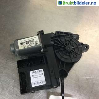 Ruteheis høyre foran til VW Caddy,   (VOLKSWAGEN|5K0 959 792|05075732)