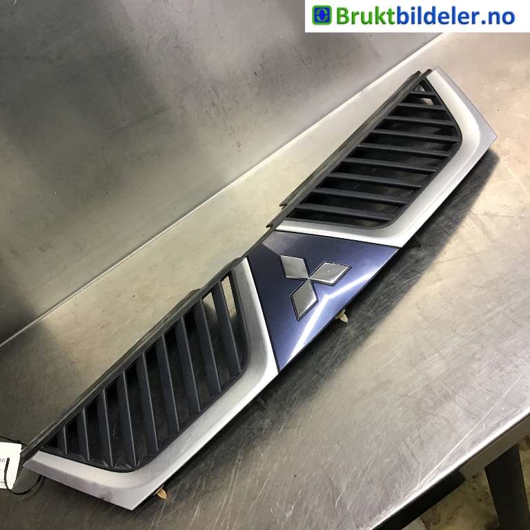Grill til Mitsubishi Outlander, 2007-2010 (Type II, Fase 1) (MITSUBISHI|7450A037BA)