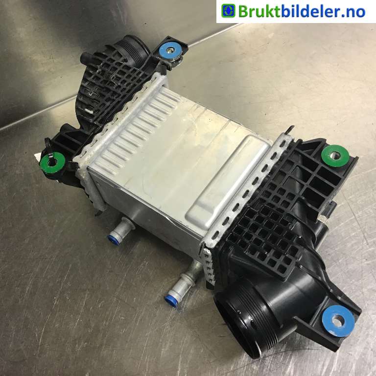 Intercooler til VW Transporter / Caravelle 2019-->> (T6.1) (T6.1) (Volkswagen|04L 145 749 Q|NE075002)