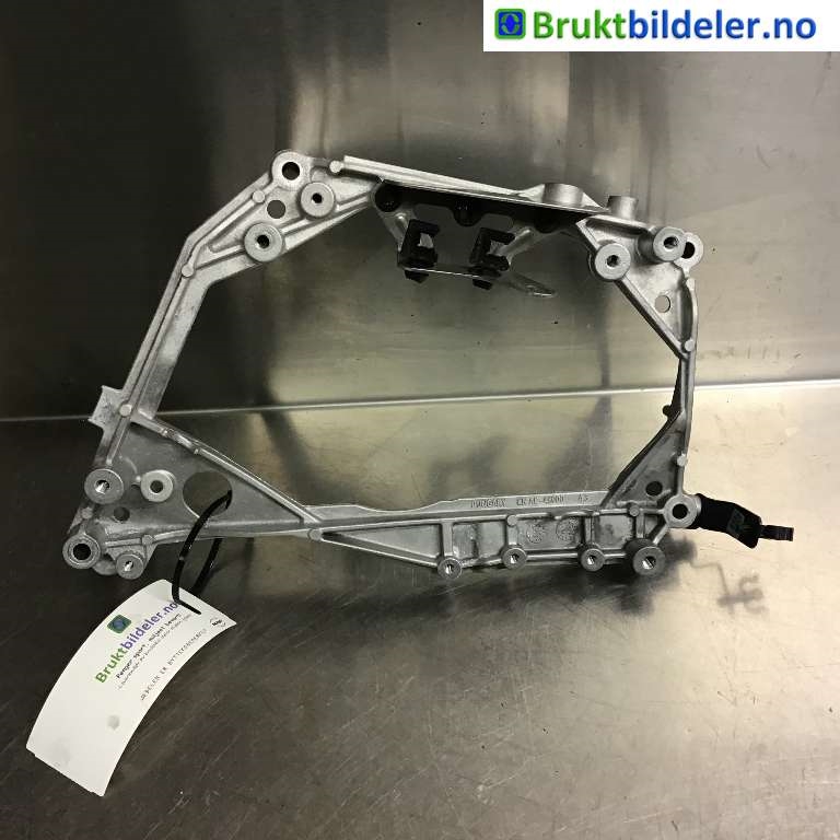Intercooler til VW Transporter / Caravelle 2019-->> (T6.1) (T6.1) (Volkswagen|04L 145 173 N|)