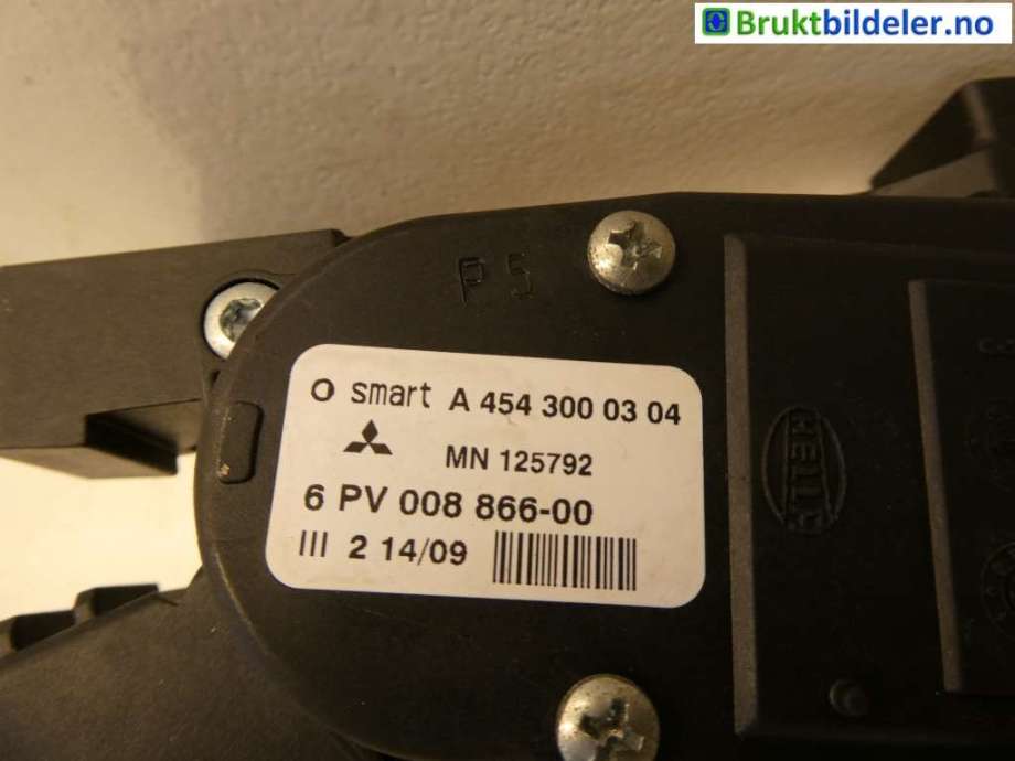 Pedal gass til Mitsubishi Colt 2004-2008 (Type VII, Fase 1)  (MITSUBISHI|MN125792||MN 125792)