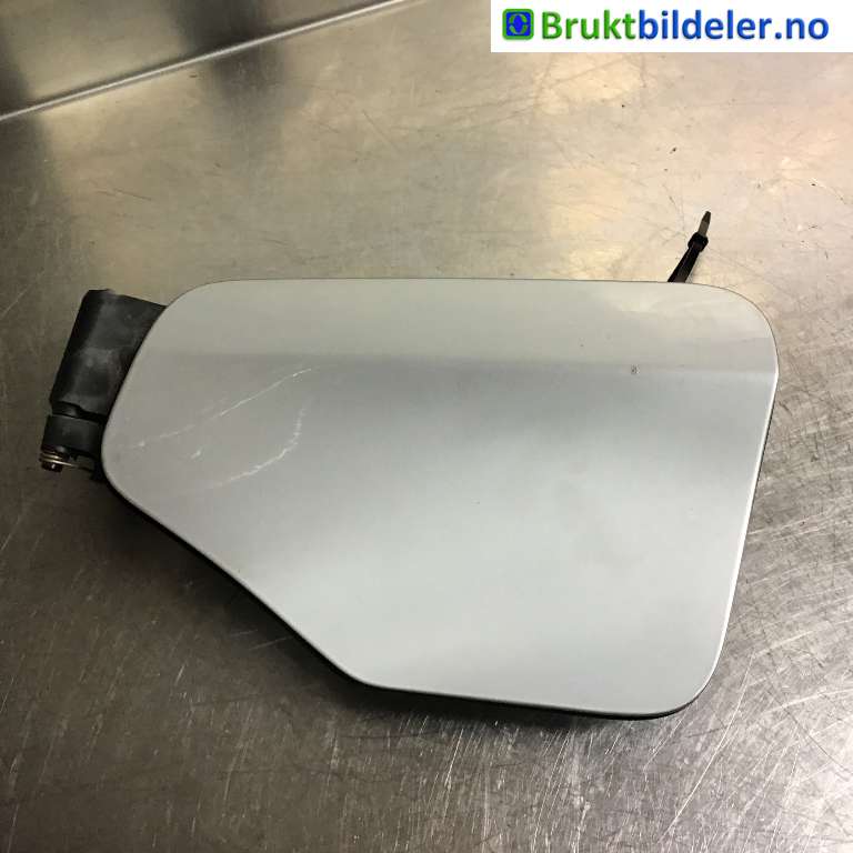 Batterilader inntak/luke til BMW 2-Serie, 2014-2021 (F22/F23) (F22/F23) (BMW|51 17 7 350 864)
