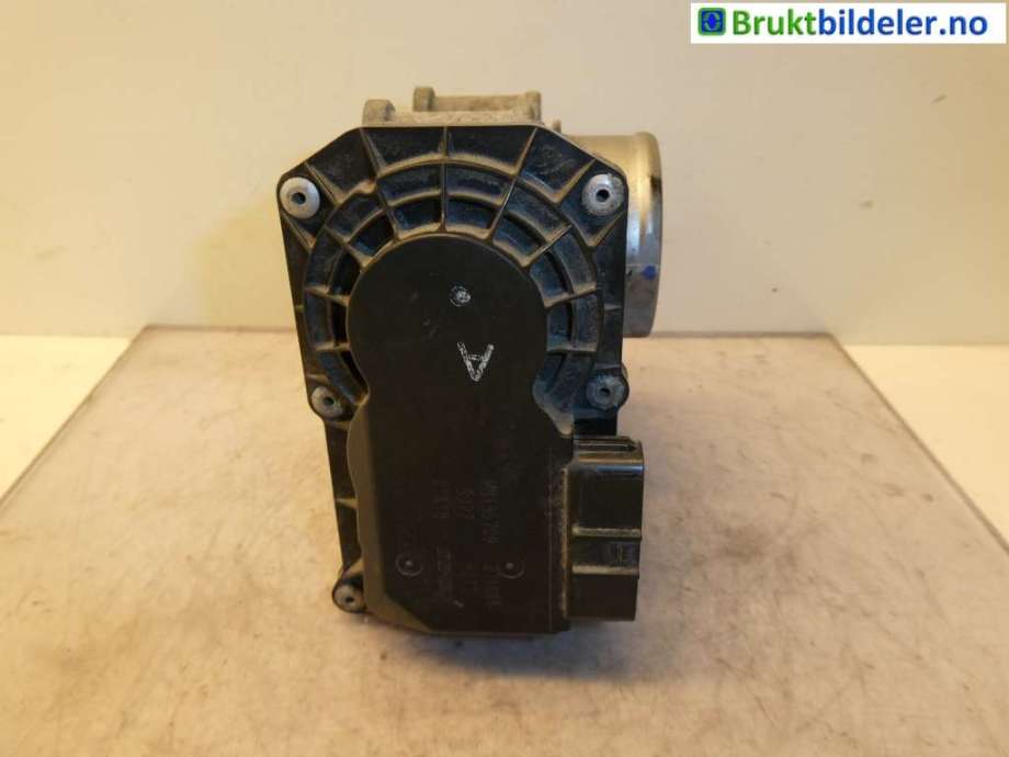 Spjeldhus til Mitsubishi Colt 2004-2008 (Type VII, Fase 1)  (MITSUBISHI|MN195709|)