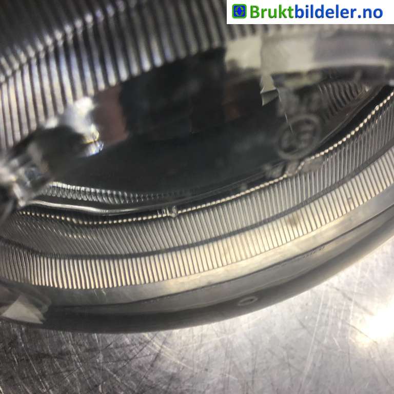 Tåkelykt høyre foran til Hyundai Ix35 2010-2015  (HYUNDAI|92202 2Y000|)
