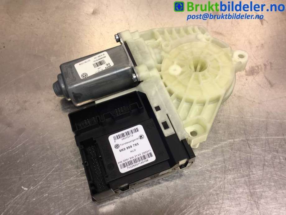Ruteheis venstre foran til VW Golf VI 2008-2012  (VOLKSWAGEN|5K0 959 793||5K0 959 701 D)