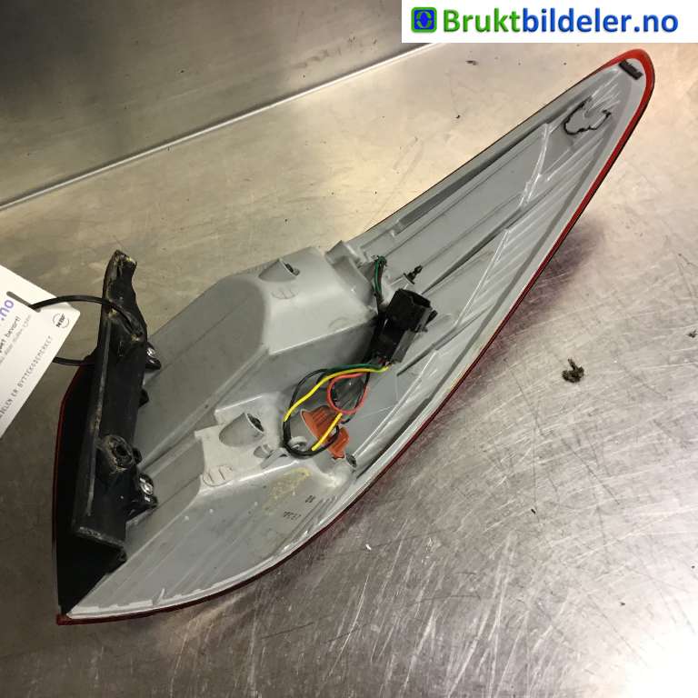 Baklykt venstre til Hyundai Ix35 2010-2015  (HYUNDAI|92401-2Y000|)