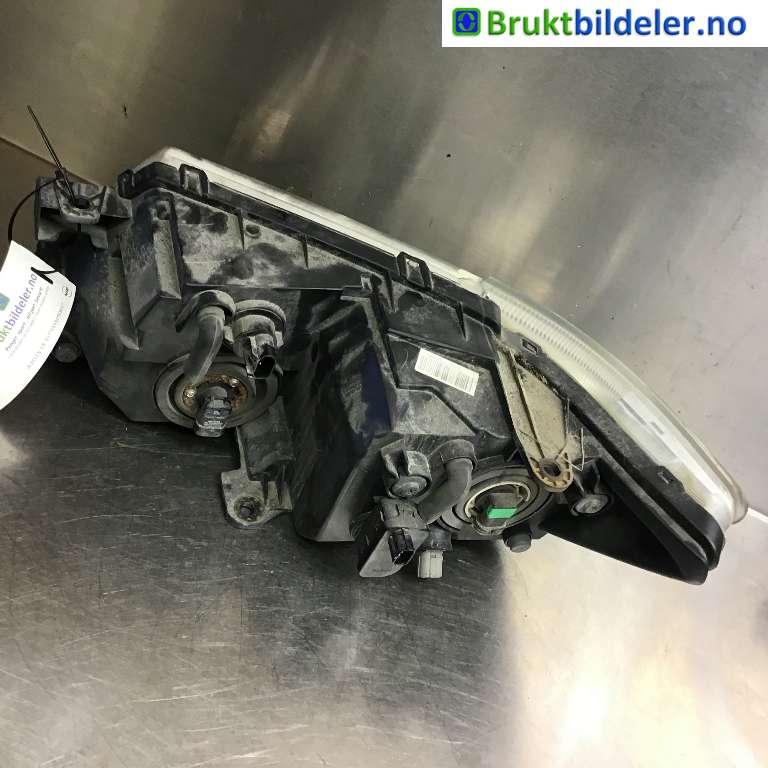 Frontlykt høyre halogen til Dodge Journey 2008-2010  (DODGE|5067788AA|)