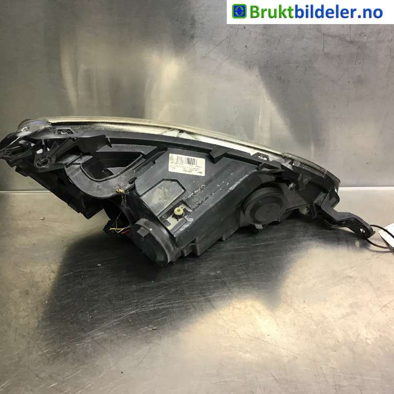 Frontlykt venstre halogen til Citroën Jumpy 2007-2016 (Type II)  (CITROEN|1401368180|89902605|)