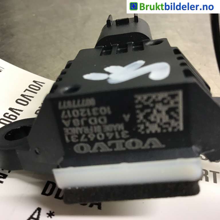 Airbag sensor venstre til Volvo V90 / V90 CC / S90 2016-->>  (VOLVO|31406731|DDJ8A|)