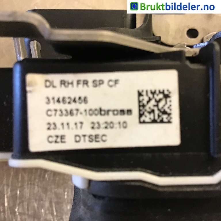 Låsekasse høyre foran til Volvo V90 / V90 CC / S90 2016-->>  (VOLVO|31440998|C73367-100|31462456)