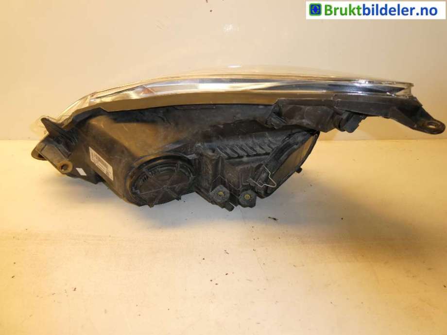 Frontlykt høyre halogen til Opel Corsa D 2006-2014  (OPEL|93189358|89313305)