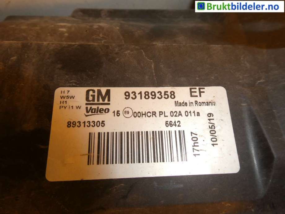 Frontlykt høyre halogen til Opel Corsa D 2006-2014  (OPEL|93189358|89313305)