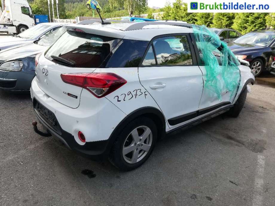 Støtfanger bak til Hyundai i20 2015-2020 (Type II)  (HYUNDAI|)