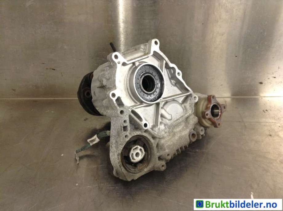 Girkasse 4WD fordelingskasse til BMW 5-Serie, 2010-2017 (F10/F11) (F10/F11) (BMW|27 10 8 697 978)