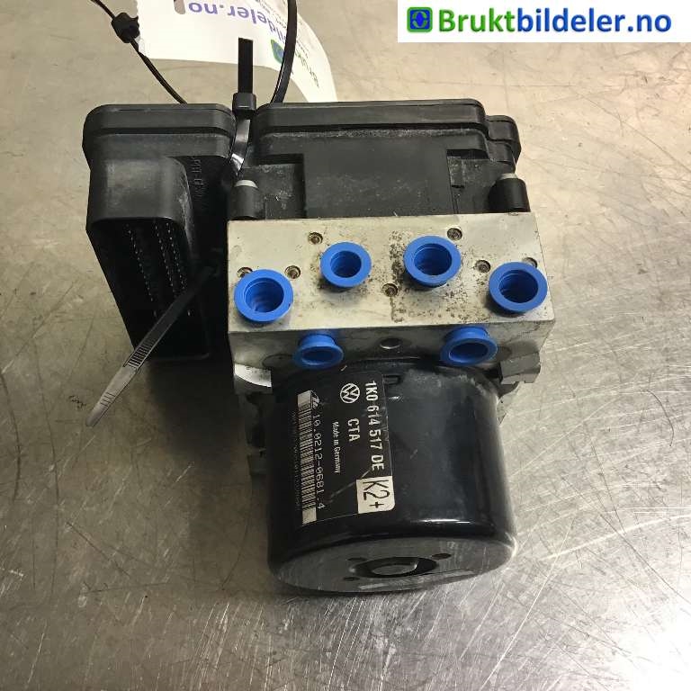 ABS sentral til VW Caddy, 2010-2015 (Type III, Fase 2)  (VOLKSWAGEN|1K0 614 517 DE)
