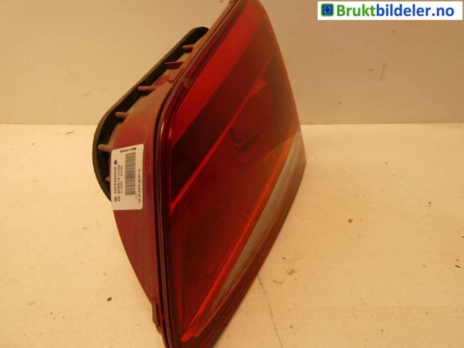 Baklykt høyre indre til VW Passat 2011-2015 (B7) (B7) (VOLKSWAGEN|3AF 945 094 K||3AF945094K)