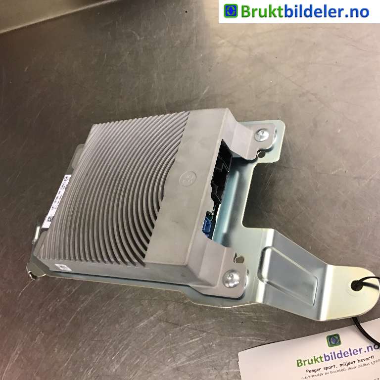 Bilstereo forsterker til Ford Mustang Mach-e, 2020-->>  (FORD|LJ8T-18T806-AN)