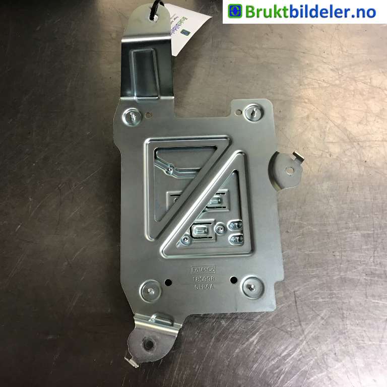 Bilstereo forsterker til Ford Mustang Mach-e 2020-->>  (FORD|LJ8T-18T806-AN|GP86A 20211104|)
