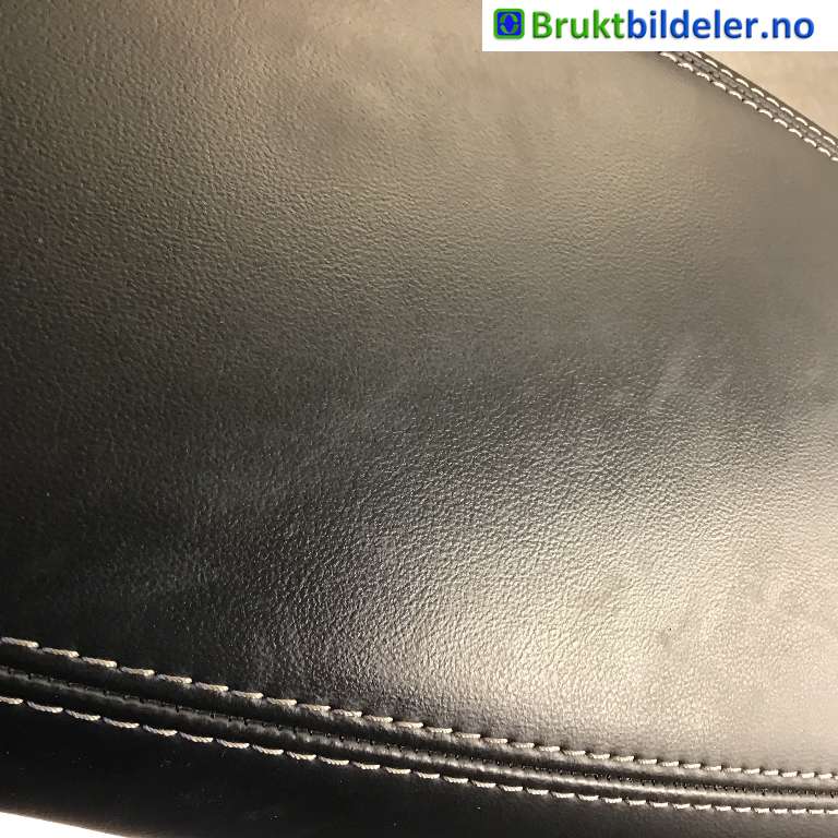 Sete armlene lokk til Ford Mustang Mach-e 2020-->>  (FORD|LJ8B-R045C74-AH37MC|)