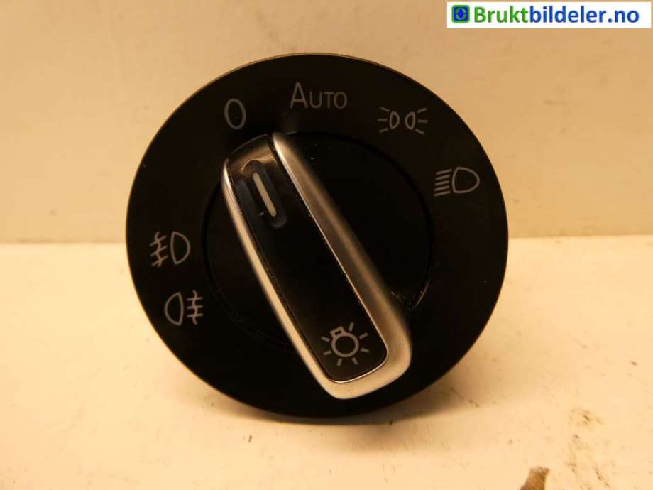Bryter lys til VW Passat, 2011-2015 (B7) (B7) (VOLKSWAGEN|3C8941431A)