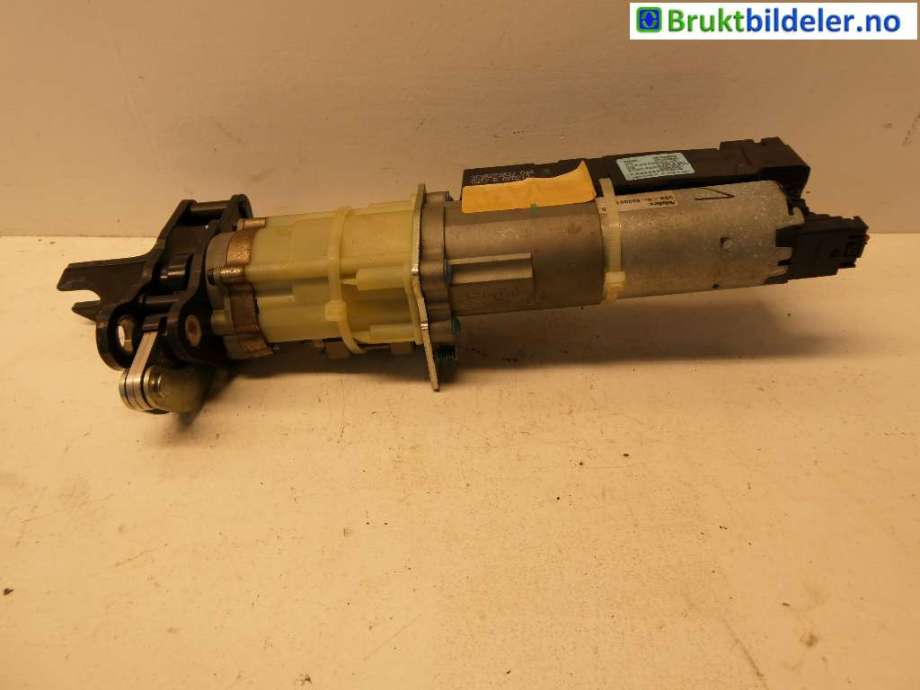 Baklukeåpner motor til VW Passat, 2011-2015 (B7) (B7) (VOLKSWAGEN|3C9827383J)
